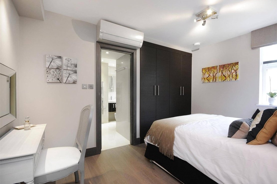 3 bedroom Flat,Newhome to rent in Boydell Court-view5