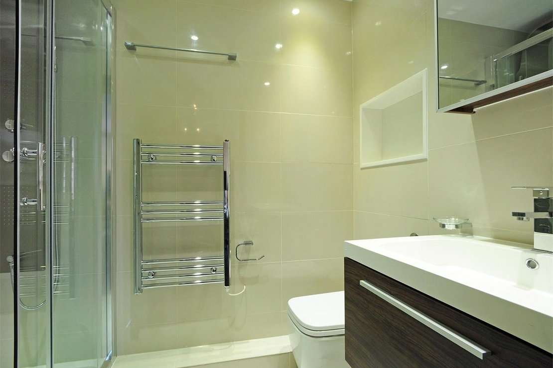 3 bedroom Flat to rent in Boydell Court-view8