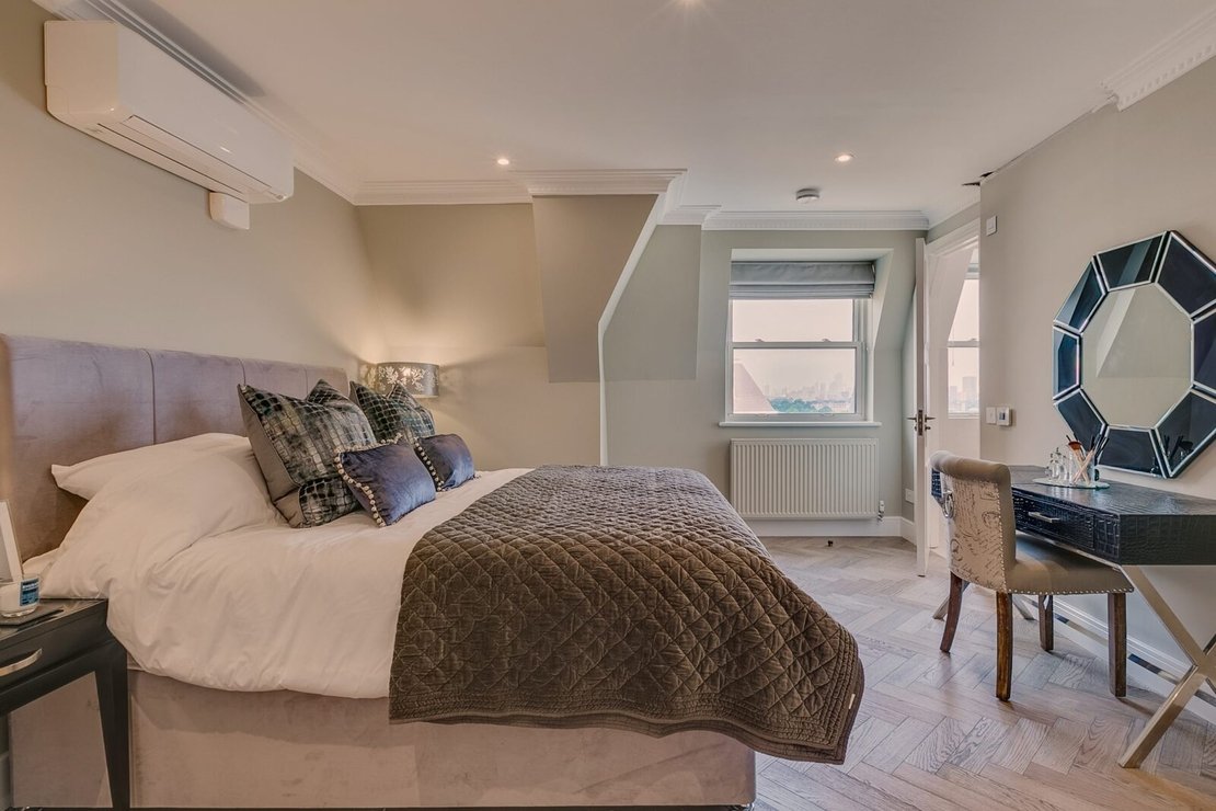 3 bedroom Flat,Newhome to rent in Boydell Court-view2