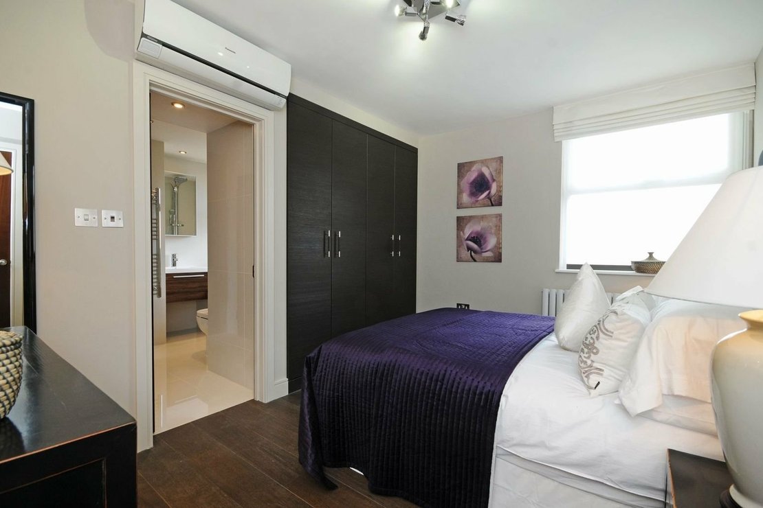3 bedroom Flat to rent in Boydell Court-view7