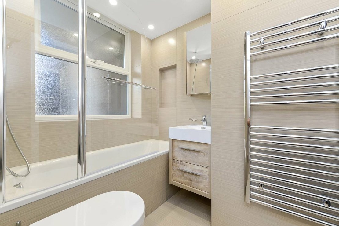 3 bedroom Flat,Newhome to rent in Boydell Court-view8