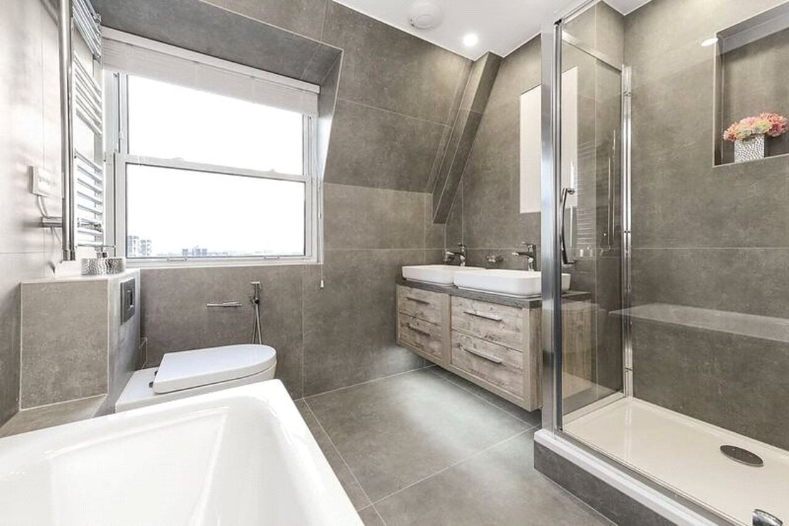 3 bedroom Flat,Newhome to rent in Boydell Court-view8