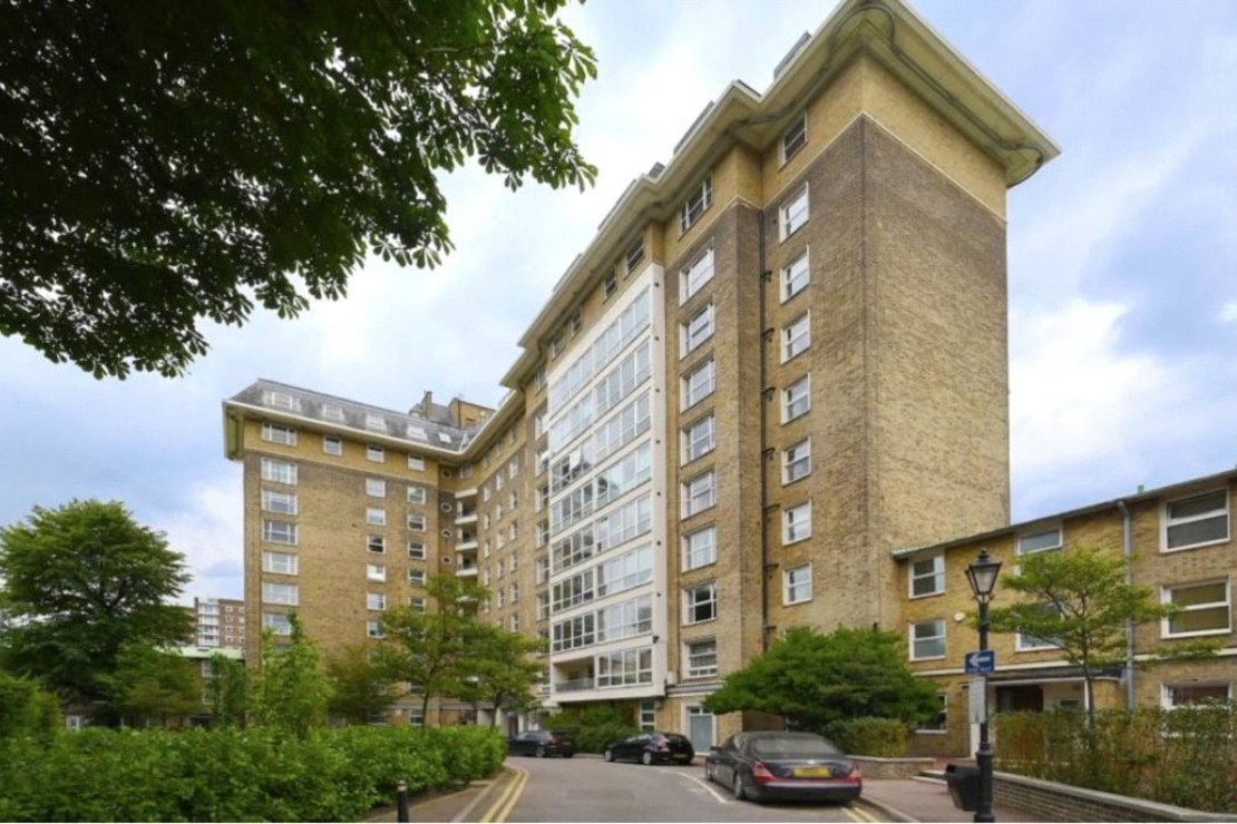 3 bedroom Flat to rent in Boydell Court-view6