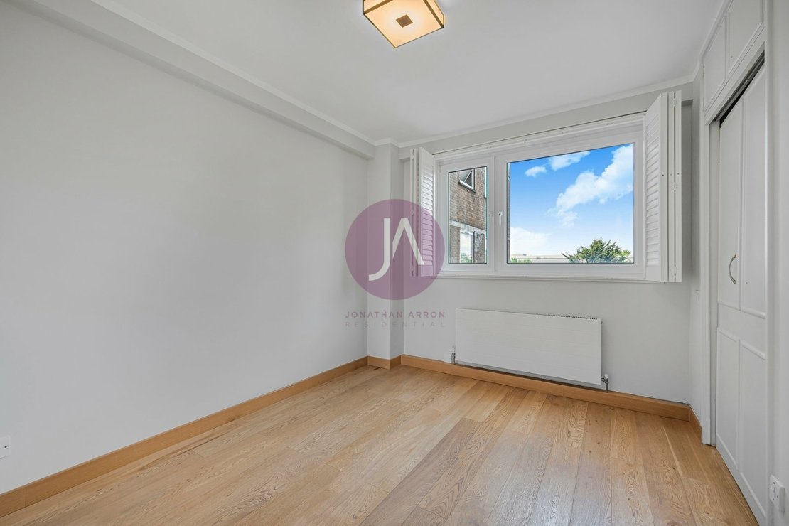 3 bedroom Flat to rent in Buttermere Court-view7