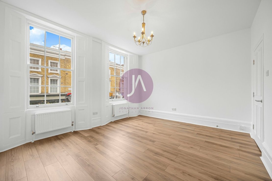 2 bedroom Flat to rent in Caledonian Road-view3