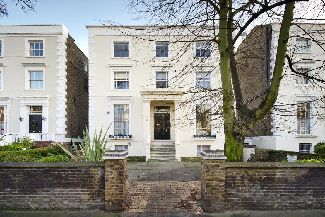 Apartment to rent in St Johns Wood NW8 Jonathan Arron