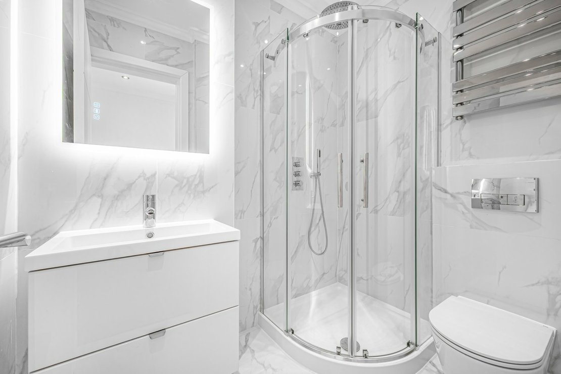 3 bedroom Flat to rent in Chatsworth Road-view6