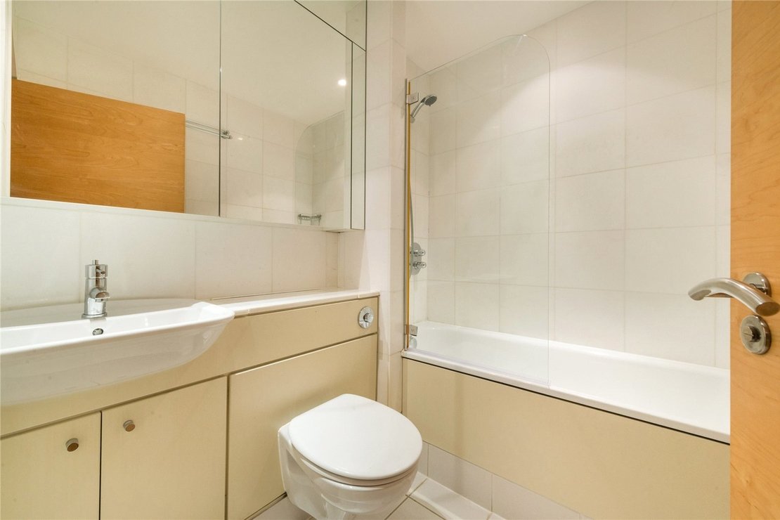 Flat to rent in 33 Maida Vale W9 Jonathan Arron Residential