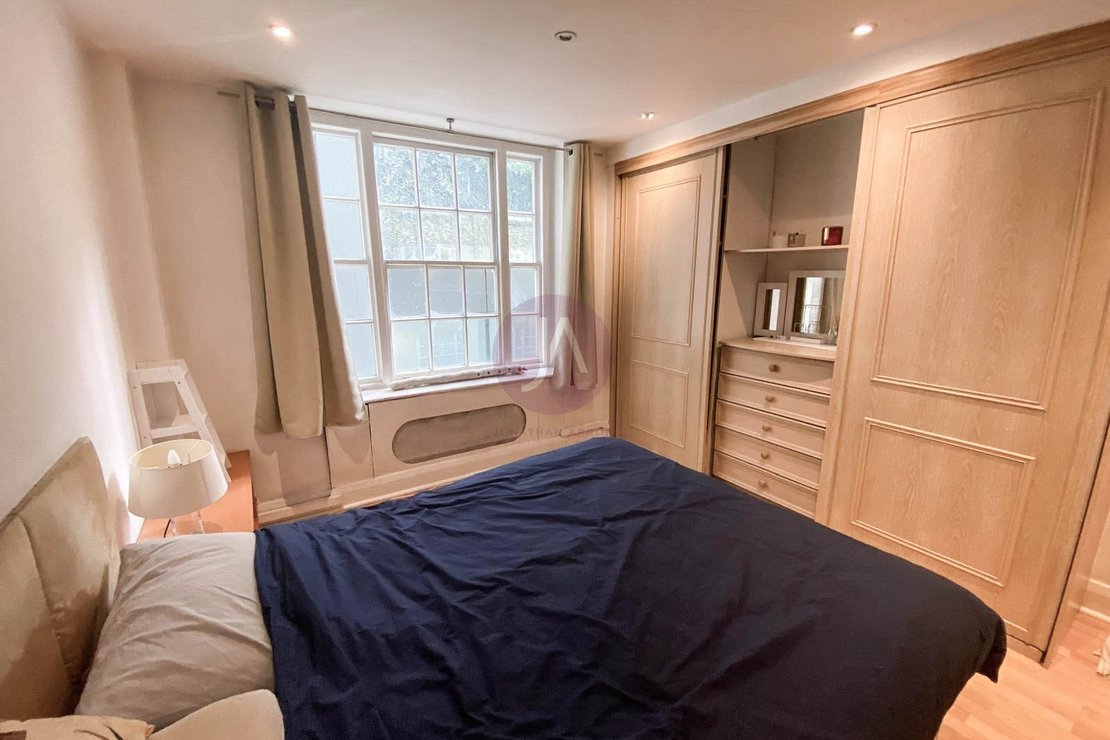 2 bedroom Flat to rent in Cumberland Court-view7