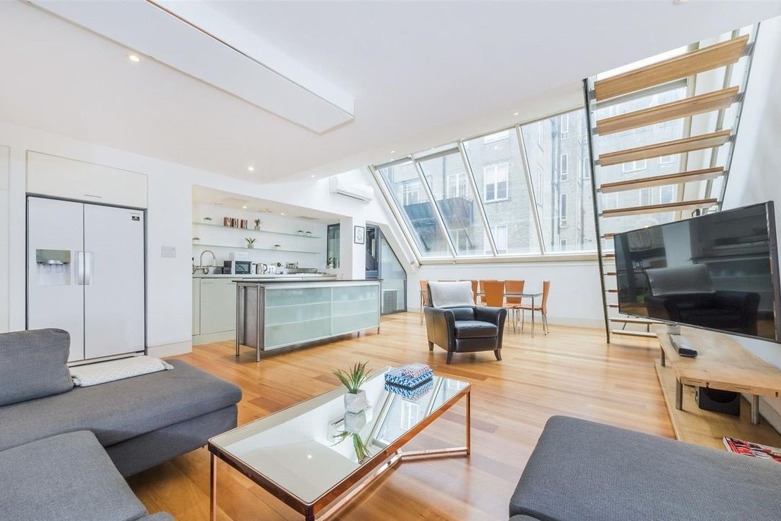 3 bedroom Maisonette to rent in Dean Street-view11