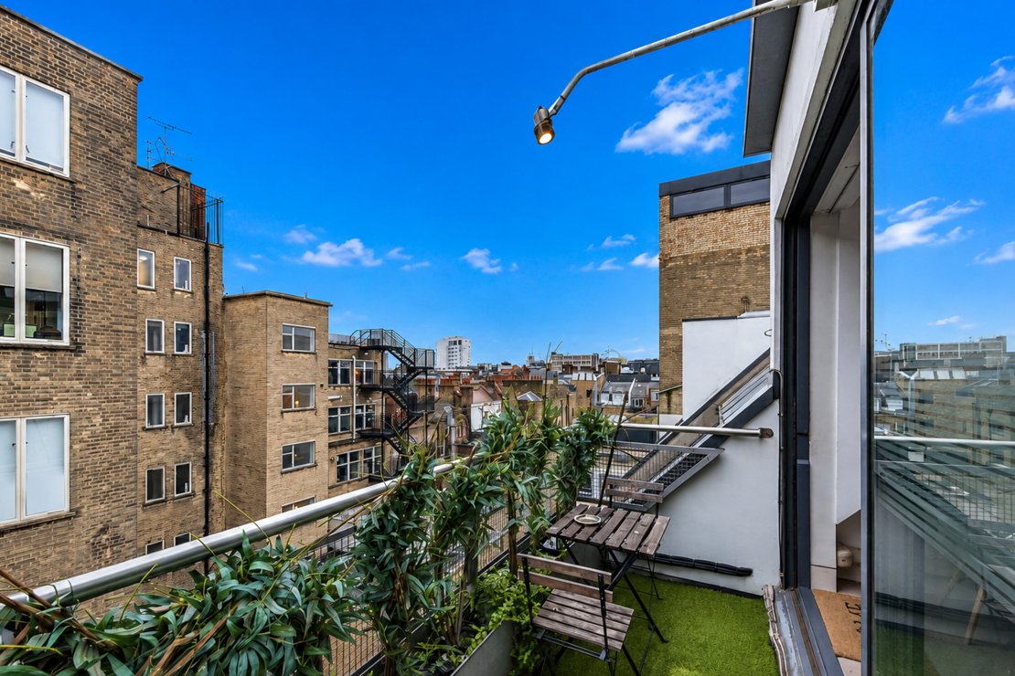 3 bedroom Maisonette to rent in Dean Street-view18