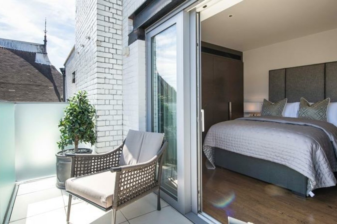 2 bedroom Flat,Newhome to rent in Duke Street-view15