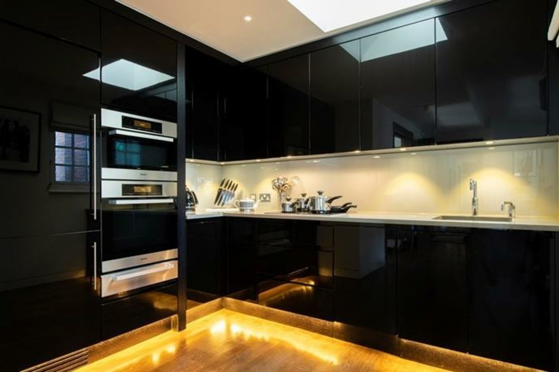 2 bedroom Flat,Newhome to rent in Duke Street-view3