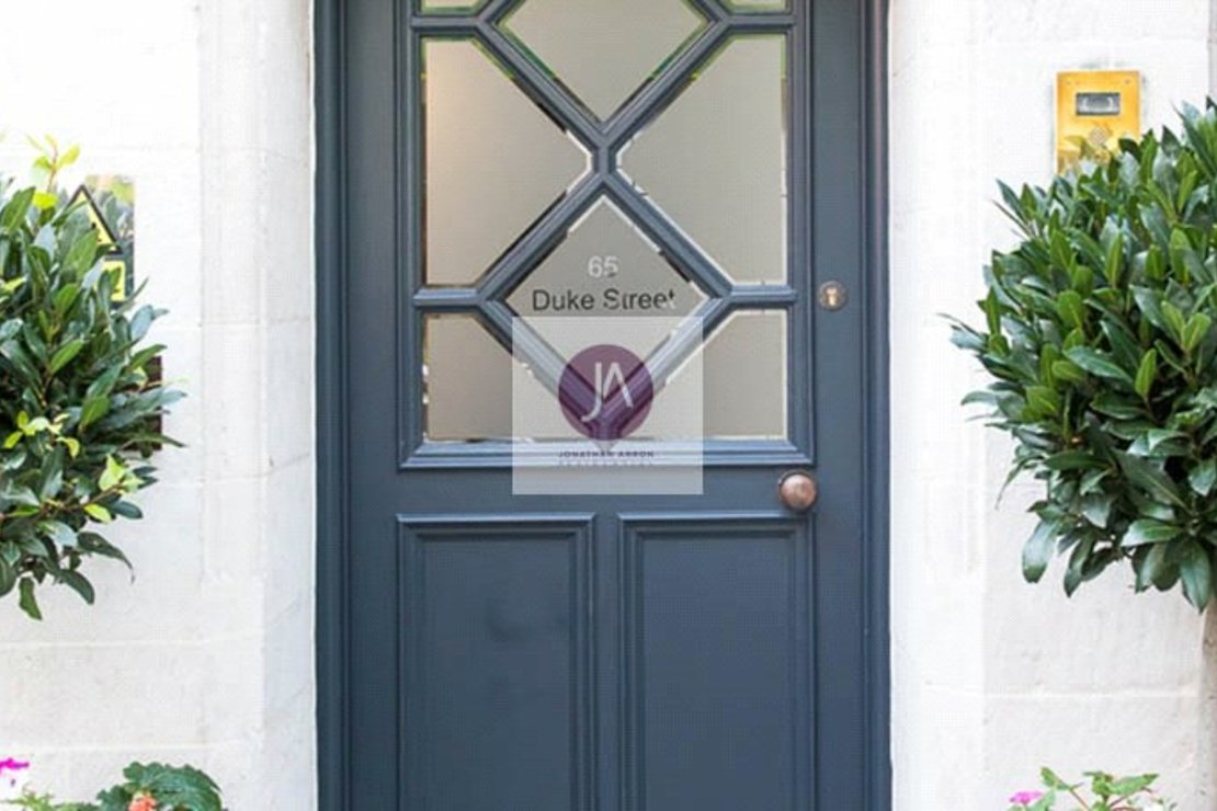 2 bedroom Flat to rent in Duke Street-view9