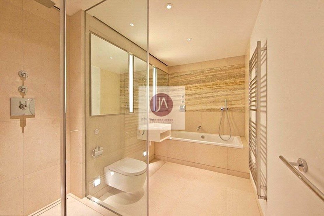 2 bedroom Flat to rent in Duke Street-view6