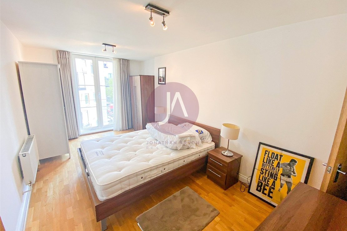 1 bedroom Flat to rent in Elizabeth Court-view7