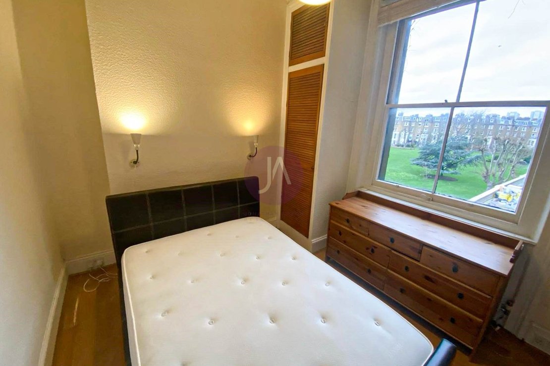 1 bedroom Flat to rent in Formosa Street-view4