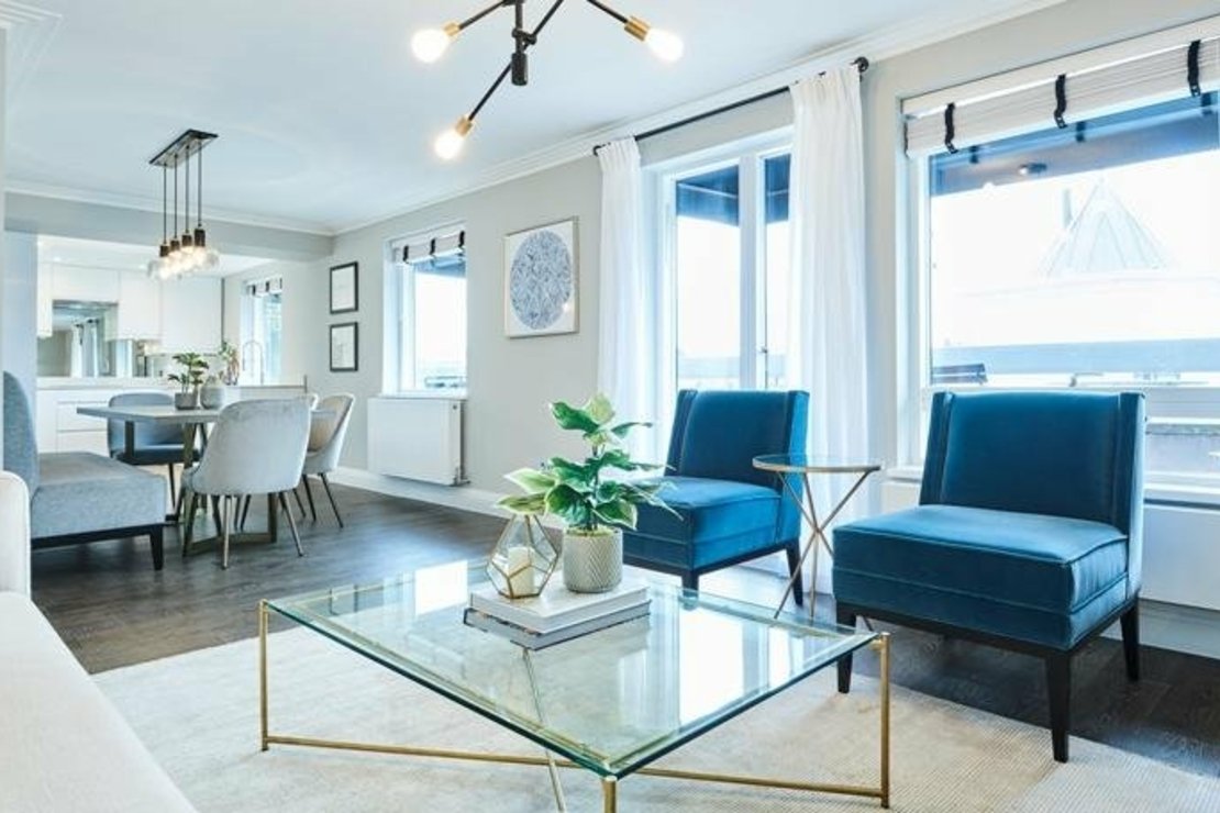 2 bedroom Flat to rent in Fulham Road-view2