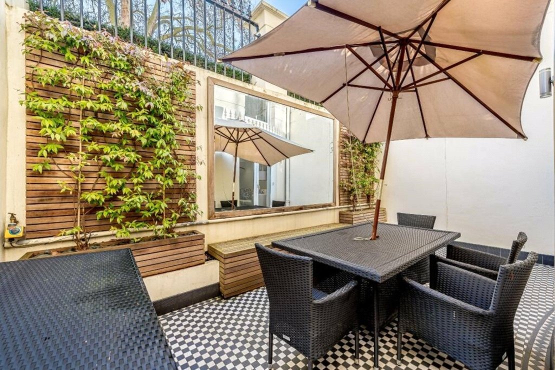 1 bedroom Flat to rent in Garden House-view11