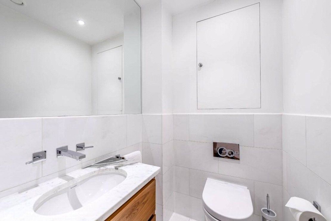 1 bedroom Flat to rent in Garden House-view10