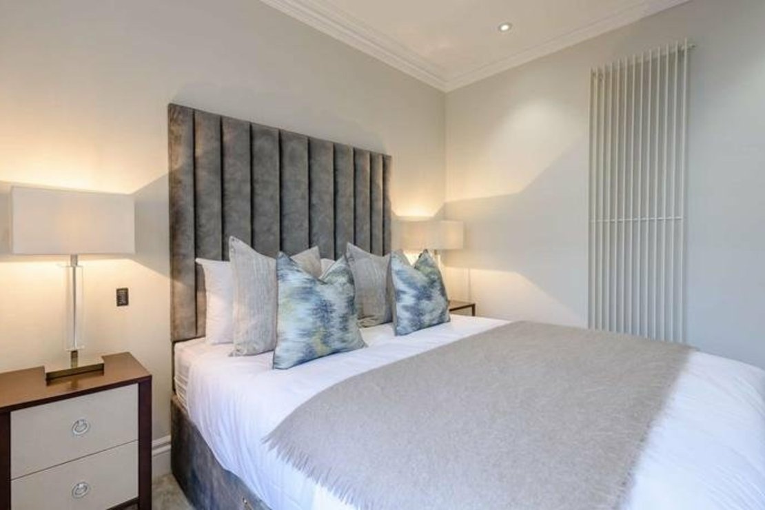 1 bedroom Flat to rent in Garden House-view7