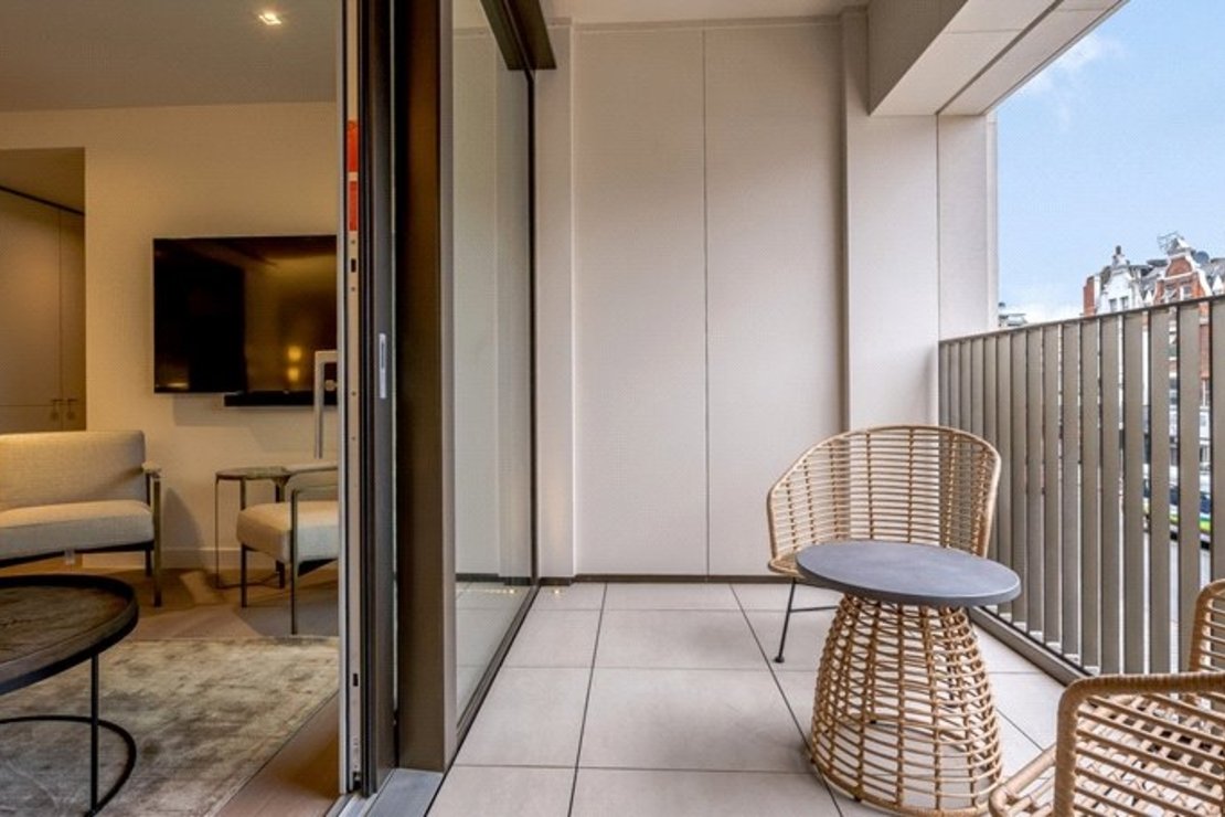 1 bedroom Flat,Newhome to rent in Garrett Mansions-view5