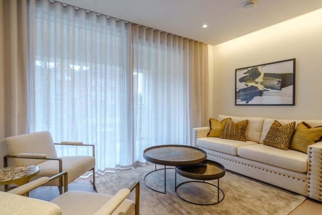 1 bedroom Flat,Newhome to rent in Garrett Mansions-view1