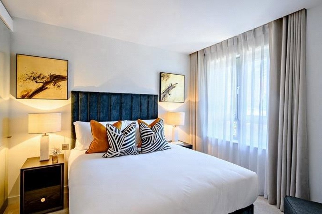 1 bedroom Flat to rent in Garrett Mansions-view7