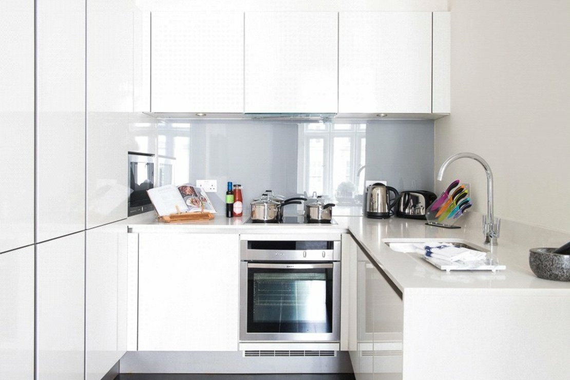 1 bedroom Flat to rent in Green Street-view3