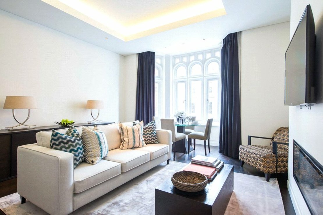 1 bedroom Flat to rent in Green Street-view2