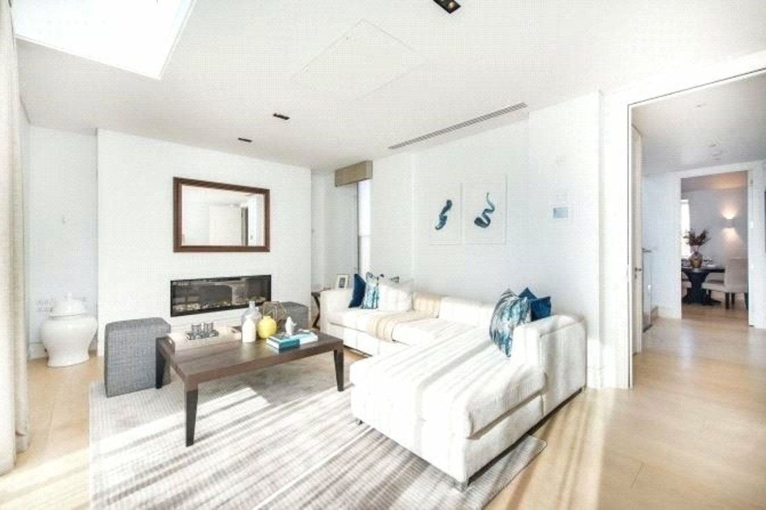 3 bedroom Flat to rent in Green Street-view3