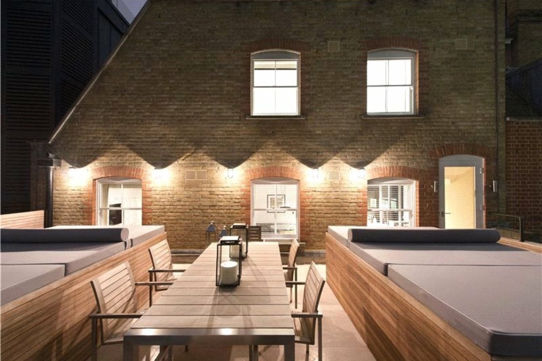 2 bedroom Flat to rent in Grosvenor Hill-view3