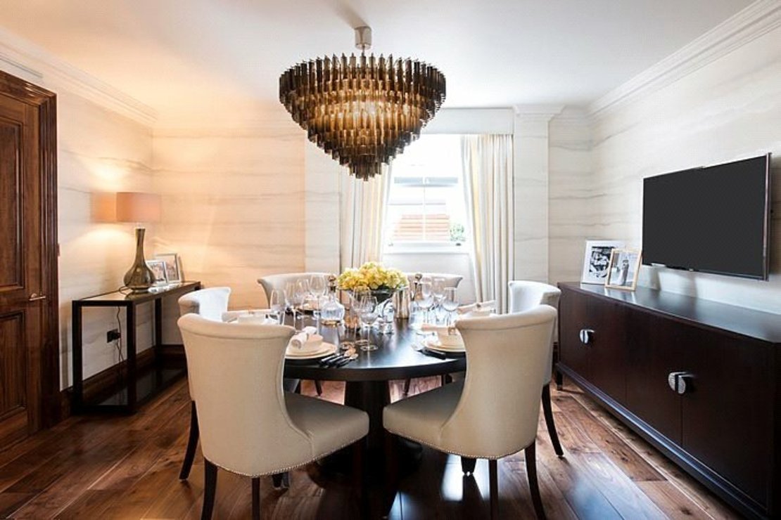 2 bedroom Flat to rent in Grosvenor Hill-view4