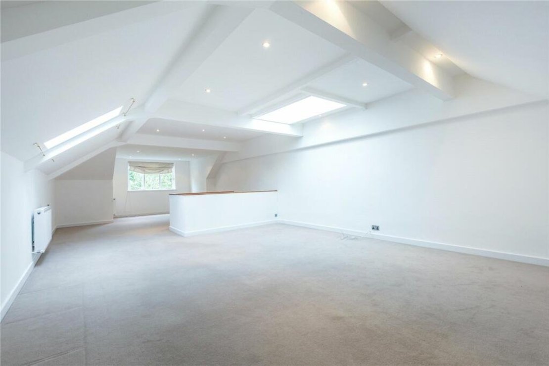 6 bedroom House to rent in Grove End Road-view7