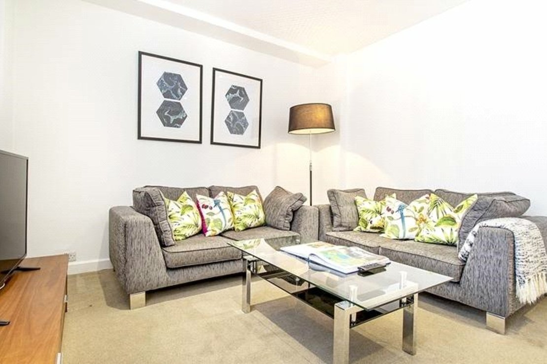 1 bedroom Flat to rent in Hill Street-view3