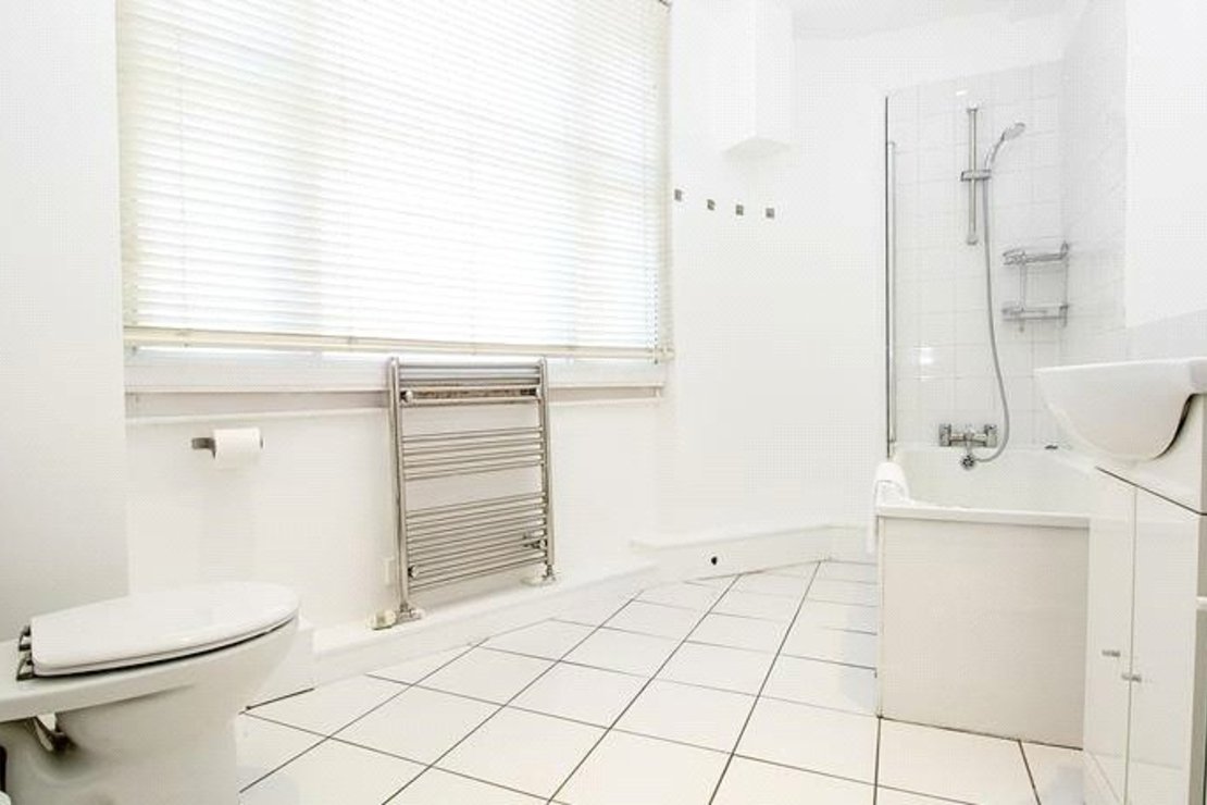 1 bedroom Flat to rent in Hill Street-view9