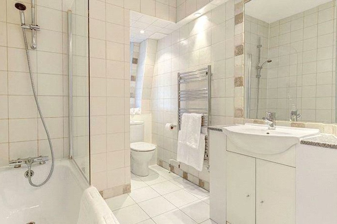 Flat to rent in Hill Street-view7