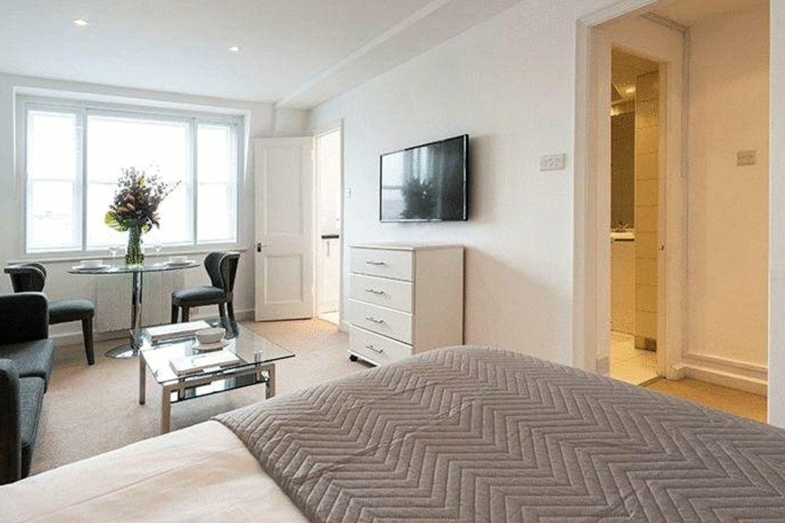 Flat to rent in Hill Street-view5
