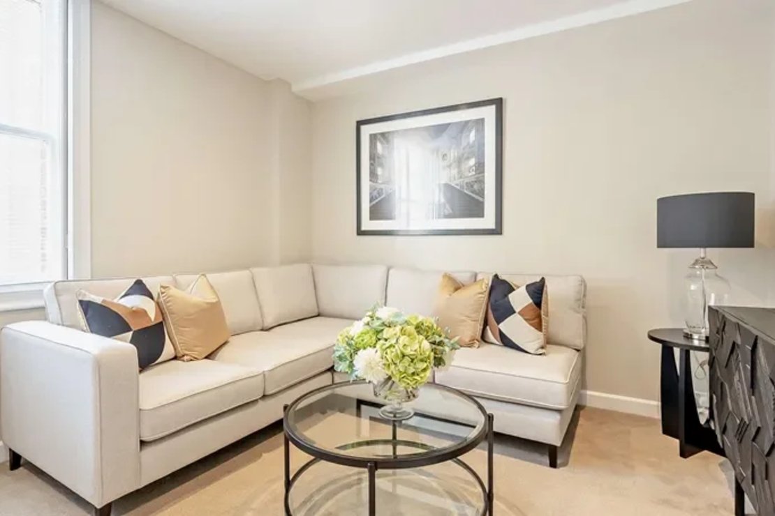 1 bedroom Flat to rent in Hill Street-view3