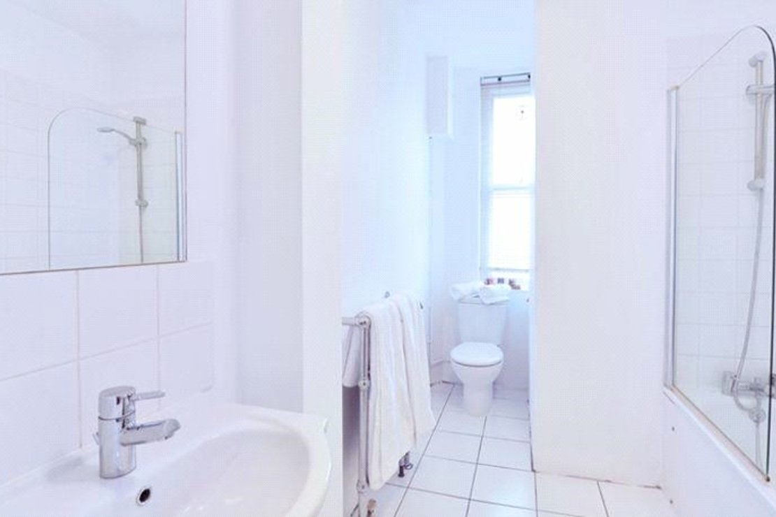 1 bedroom Flat to rent in Hill Street-view6