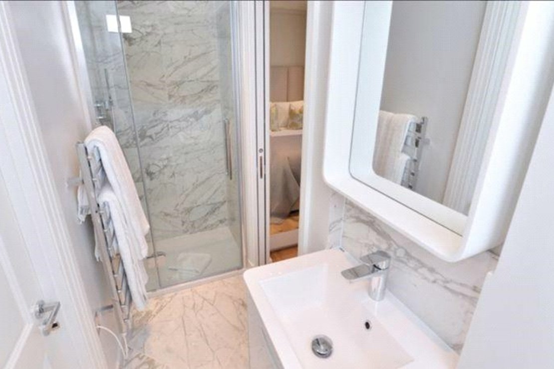 1 bedroom Flat to rent in Hill Street-view4