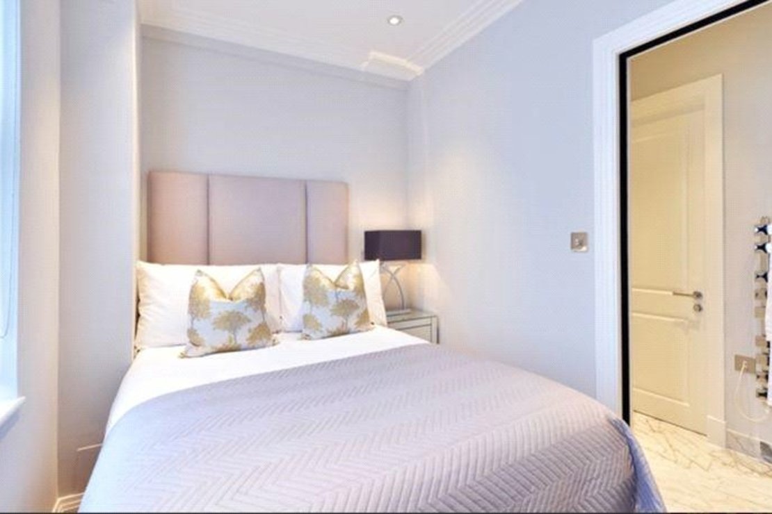 1 bedroom Flat to rent in Hill Street-view8