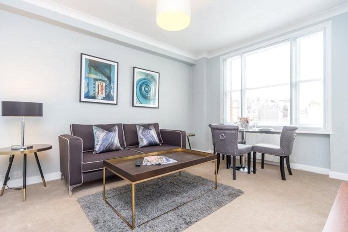 1 bedroom Flat to rent in Hill Street-view2