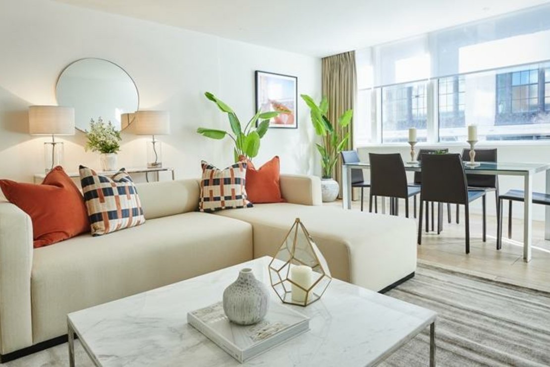 2 bedroom Flat to rent in Imperial House-view1