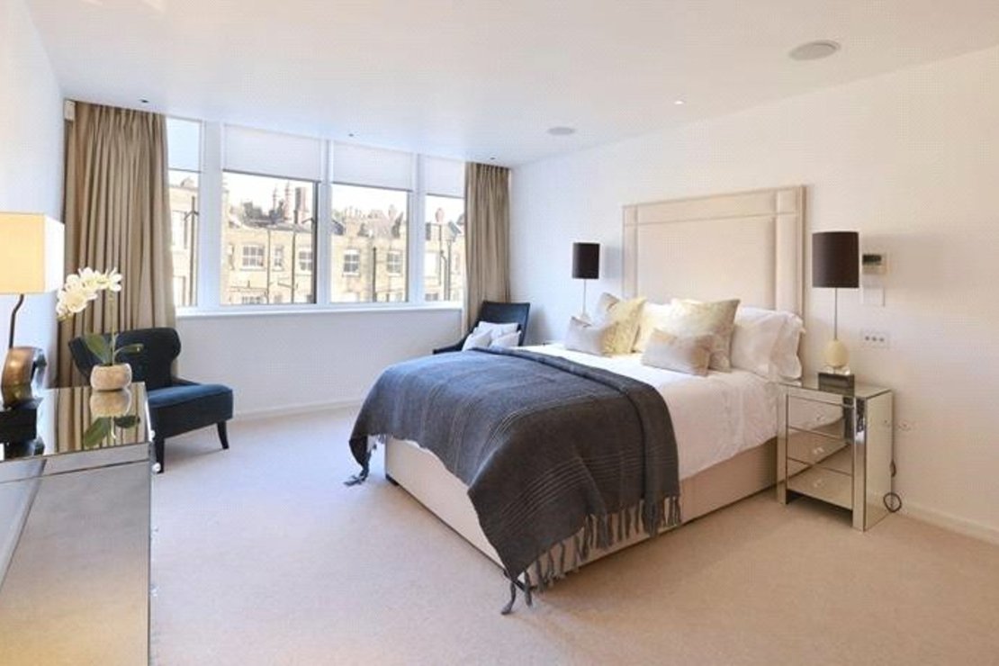 2 bedroom Flat to rent in Imperial House-view9