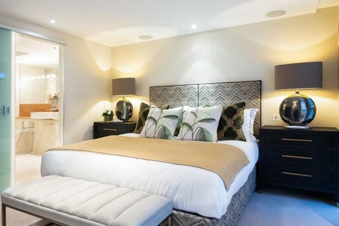 3 bedroom Flat to rent in Imperial House-view15