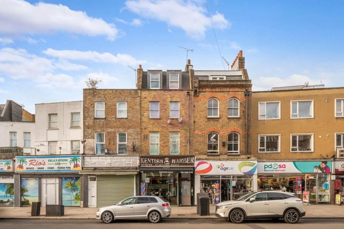 1 bedroom Flat to rent in Kentish Town Road-view13