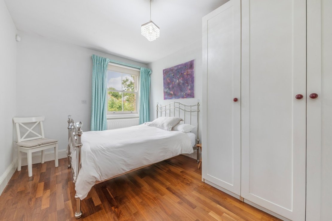 5 bedroom House to rent in Keyes Road-view10