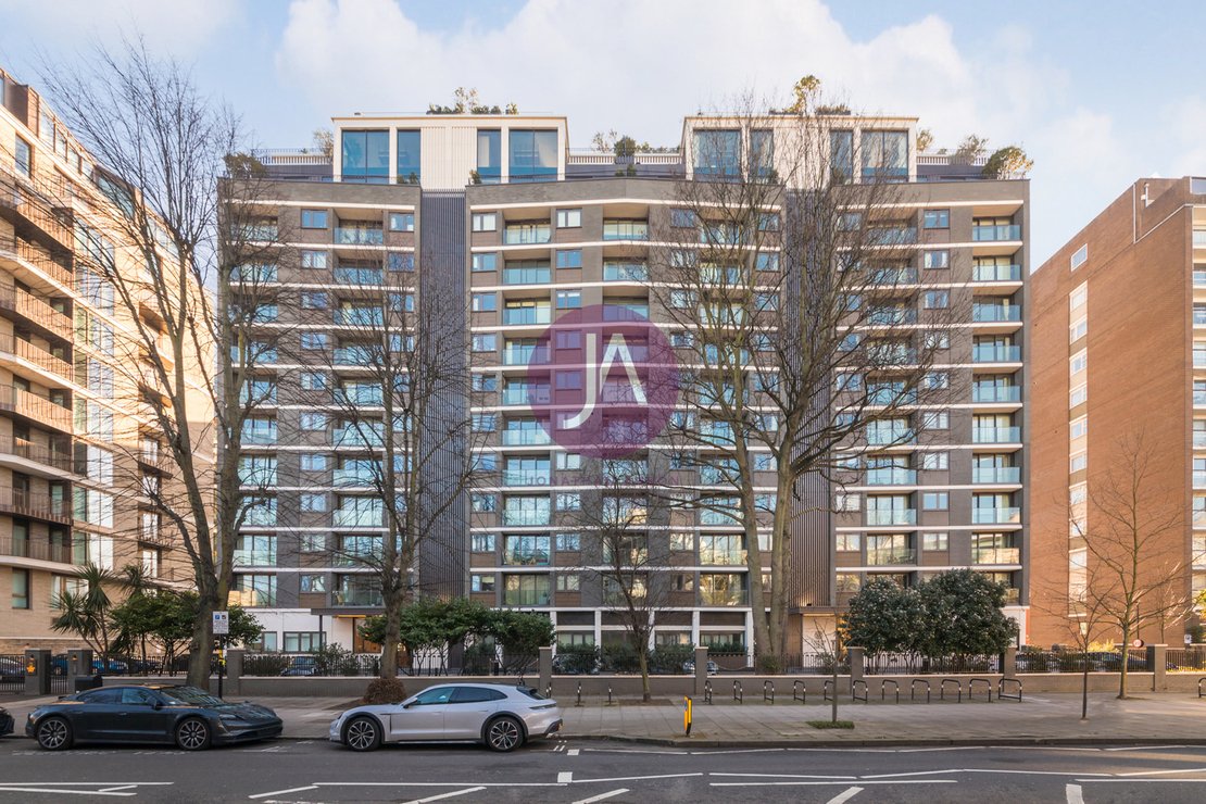 1 bedroom Flat to rent in Lords View-view13