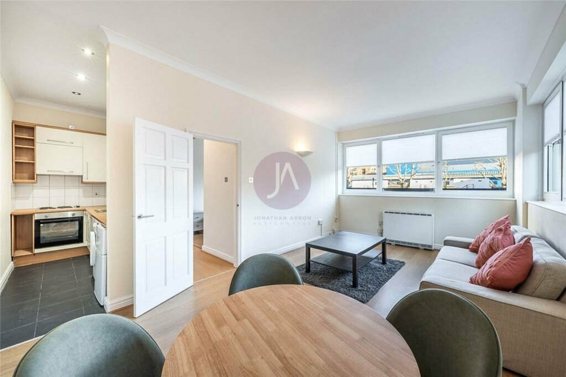 1 bedroom Flat to rent in Lords View-view2